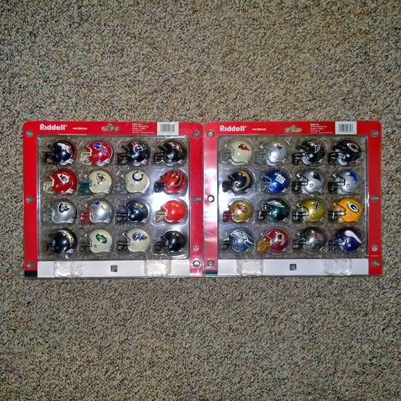 RIDDELL 32-Piece Miniature NFL Helmet Set - Picture 4 of 6